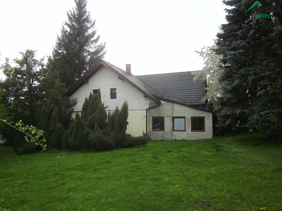 Prodej rodinného domu 167 m², pozemek 1360 m²